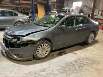 FORD FUSION HYBRID